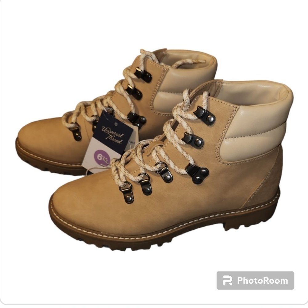 Tully Lace-up Winter Hiking Boots - Size 6.5 - NWT
